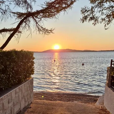 Mea Tia Seaside Διαμέρισμα